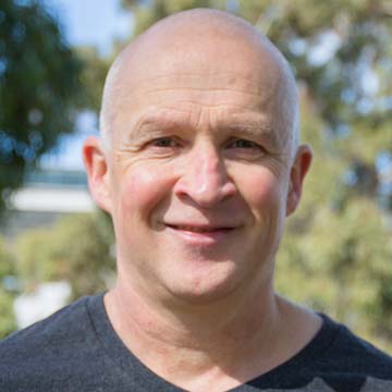 Associate Professor Stuart Cormack